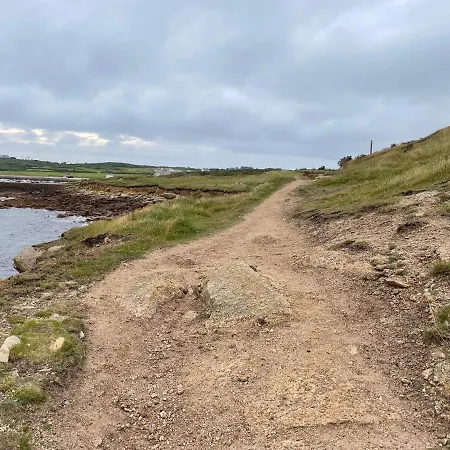 Au Petit Brick - Cosy Beachfront House Дом отдыха Maupertus-sur-Mer