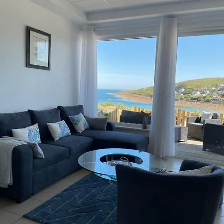 Au Petit Brick - Cosy Beachfront House Сasa de vacaciones *