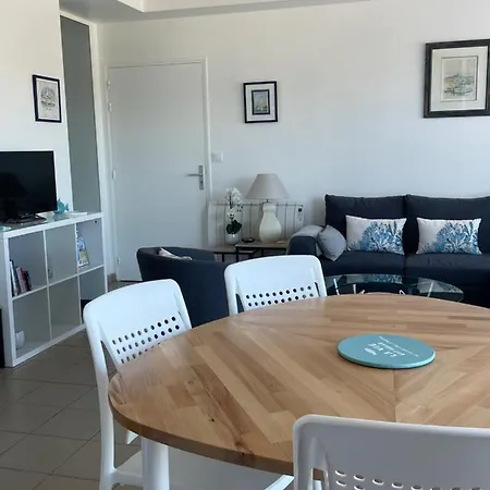 Au Petit Brick - Cosy Beachfront House Сasa de vacaciones *