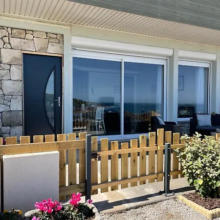 Au Petit Brick - Cosy Beachfront House