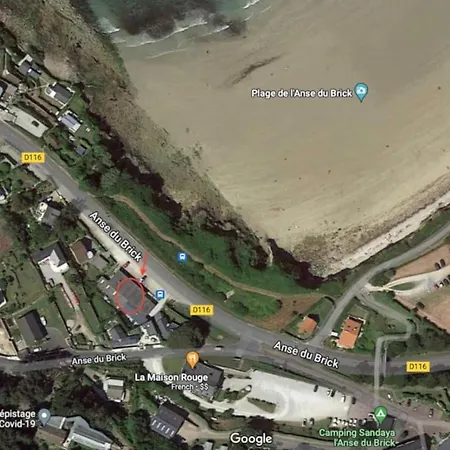 Дом отдыха Au Petit Brick - Cosy Beachfront House Maupertus-sur-Mer