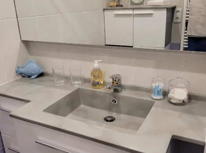 Au Petit Brick - Cosy Beachfront House 펜션 Maupertus-sur-Mer